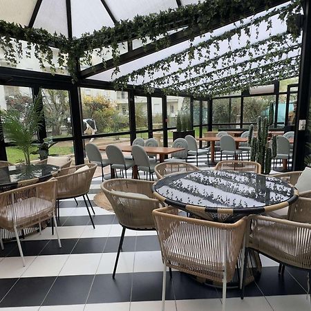 Hotel Ibis Styles Paris Hippodrome De Vincennes Joinville-le-Pont Exterior foto