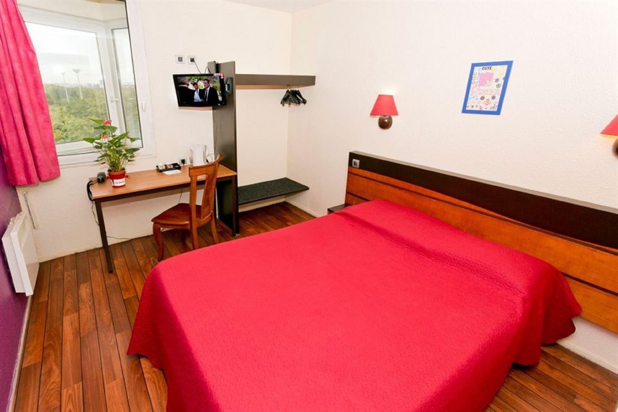 Hotel Ibis Styles Paris Hippodrome De Vincennes Joinville-le-Pont Exterior foto